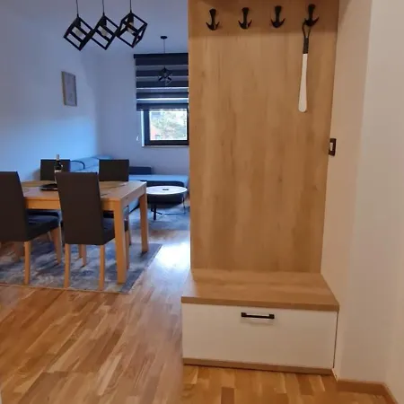 Mia & Ana Златибор